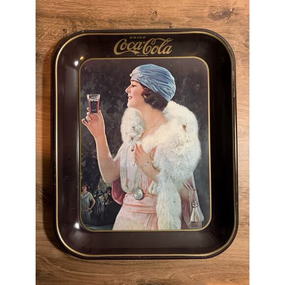 VTG 1973 version of 1925 Coca-Cola Serving Tray Metal Advertising